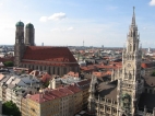 Frauenkirche und Neues Rathaus